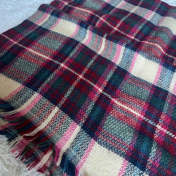 Multicolor Scarf - Picture 5 of 6